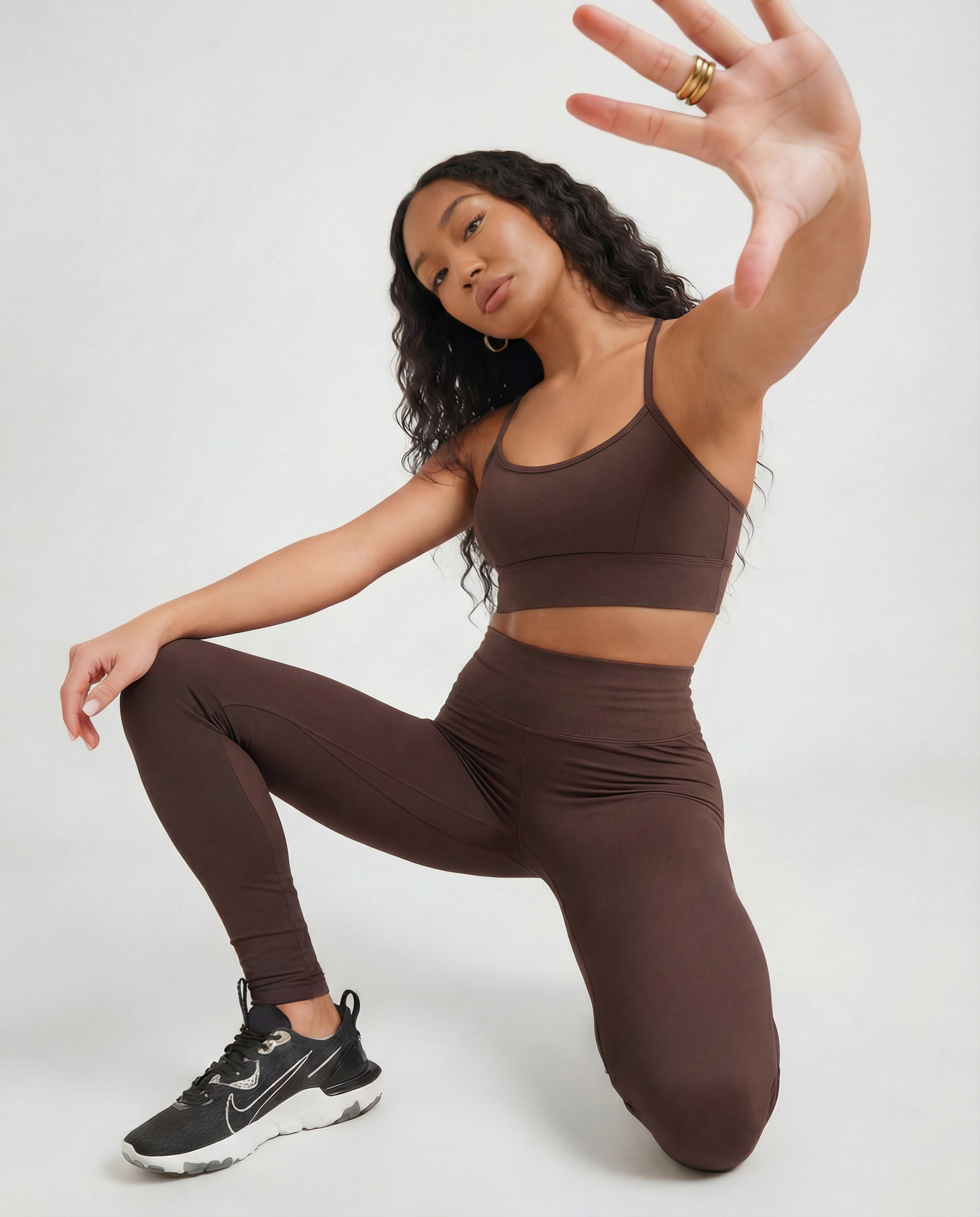 Top Daily Alça Fina Marrom