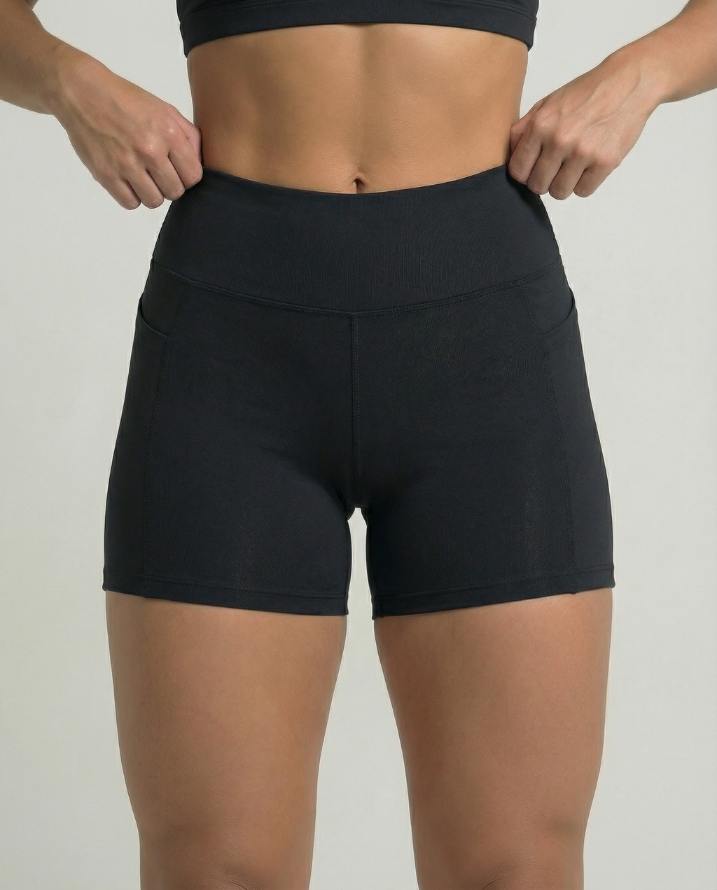 Short Daily Com Bolso Preto