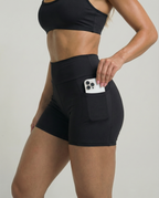 Short Daily Com Bolso Preto